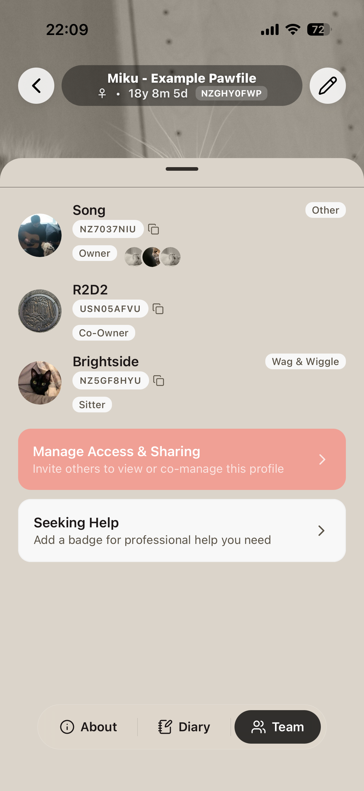 Pet care team screen showing owner, co-owner and sitter roles